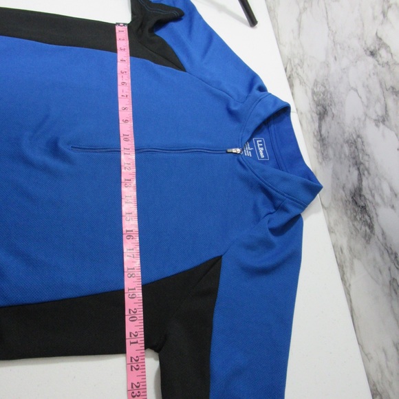 4/$20 L.L. Bean Men’s Tee with Zipper Pocket Size Large - Picture 9 of 9